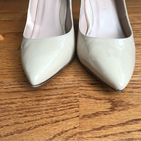 TARYN ROSE COLLECTION Gabriela Patent Nude Neutral Pumps Women’s Size 8M - Picture 3 of 13